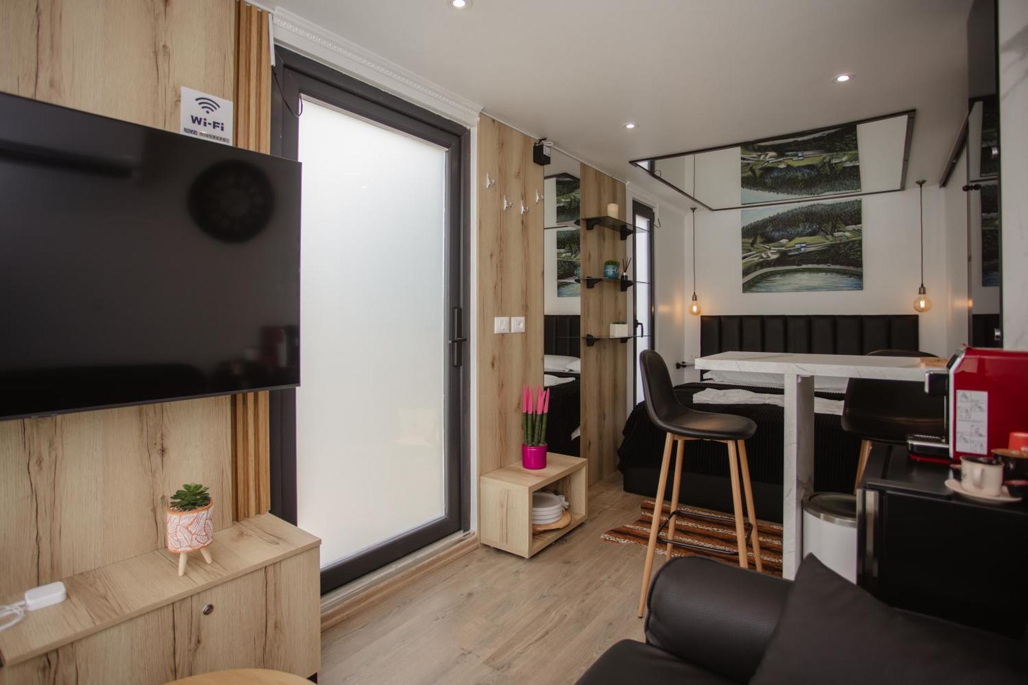 446 Tiny House Shirokeヴィラ エクステリア 写真